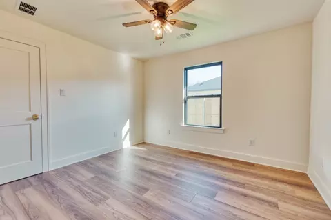 207 E Cardinal St, Ector, TX 75439 photo 10