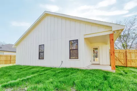 207 E Cardinal St, Ector, TX 75439 photo 14