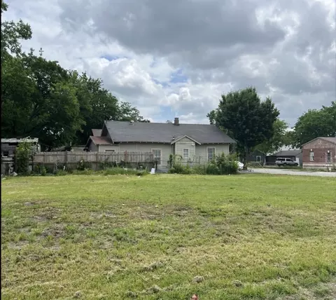 5318 Santa Fe Ave, Dallas, TX 75223