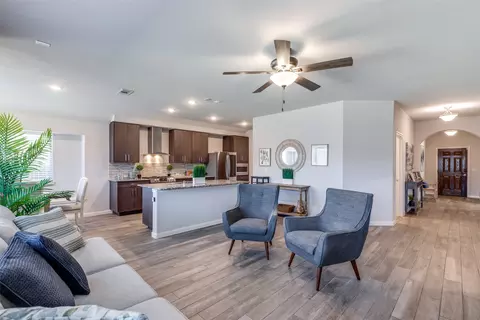 641 Markham Dr, Anna, TX 75409 photo 6