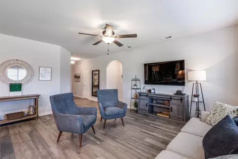 641 Markham Dr, Anna, TX 75409 photo 7