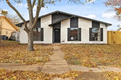7251 Long Canyon Trl, Dallas, TX 75249