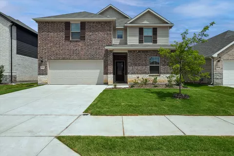 9217 Horse Herd Dr, Fort Worth, TX 76123