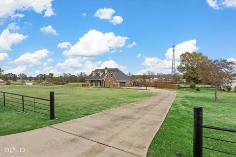657 Linwood Ave, Stonewall, LA 71078