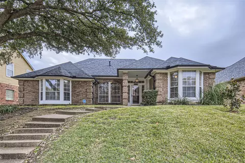 2008 Spring Mills Rd, Mesquite, TX 75181