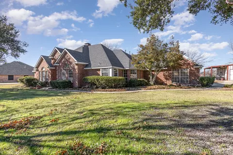 10834 Richard Cir, Forney, TX 75126