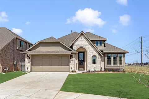 7432 Crosstimbers Dr, Aubrey, TX 76227