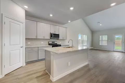 9216 Horse Herd Dr, Fort Worth, TX 76123