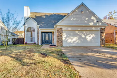 2612 Coldstream Dr, Fort Worth, TX 76123