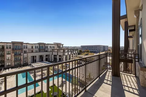 2700 Old Denton Rd #4425, Carrollton, TX 75007