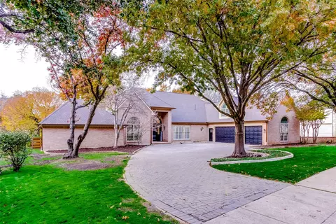 13221 Glad Acres Dr, Farmers Branch, TX 75234