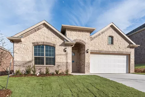 9516 Capehart Rd, Fort Worth, TX 76179