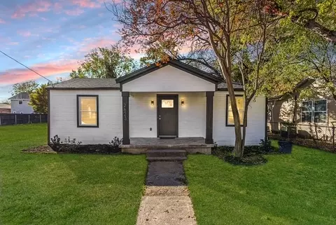 2623 Lapsley St, Dallas, TX 75212