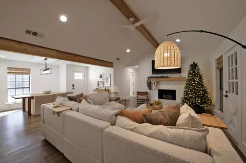 904 Village Green Dr, Rockwall, TX 75087