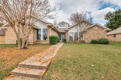1528 Inverness Rd, Mansfield, TX 76063