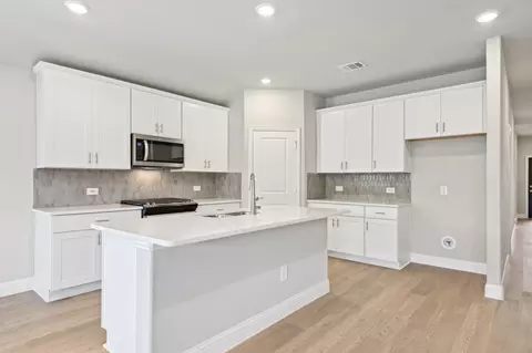 760 Poppy Ln, Lavon, TX 75166