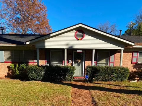 8825 Coyth Ln, Shreveport, LA 71106
