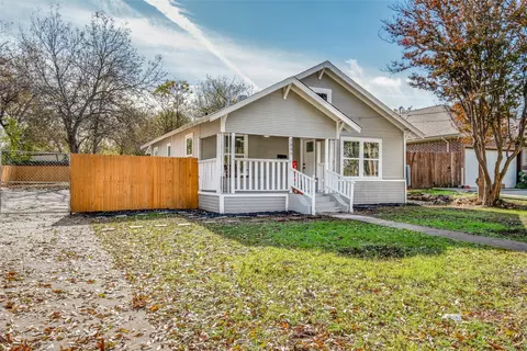 3806 Dempster Ave, Cockrell Hill, TX 75211