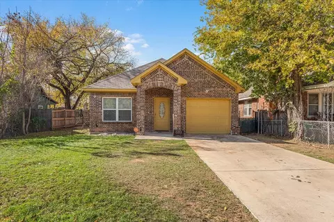 1321 Betty Ln, Haltom City, TX 76117