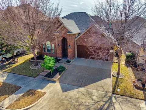 View/Area - 802 River Birch Ct, Euless, TX 76039 photo 1 of 4