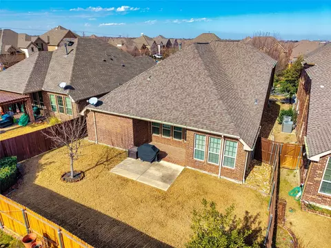 View/Area - 802 River Birch Ct, Euless, TX 76039 photo 2 of 4