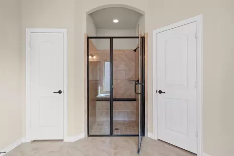 Entry Way - 802 River Birch Ct, Euless, TX 76039 photo 2 of 2