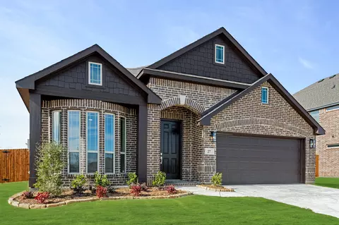 27 Grouse Cir, Sanger, TX 76266