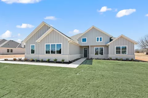 1058 Monaco Ct, Springtown, TX 76082