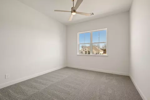 1058 Monaco Ct, Springtown, TX 76082 photo 14