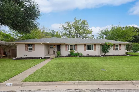 574 Temple Dr, Lewisville, TX 75057