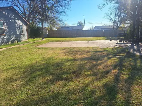 tbd E Hickory St, Kaufman, TX 75142