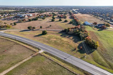 Fm 663, Midlothian, TX 76065
