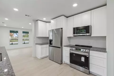 4515 Vandervort Dr, Dallas, TX 75216