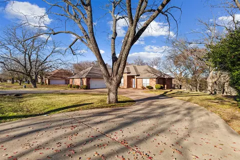 8710 Ravenswood Rd, Granbury, TX 76049