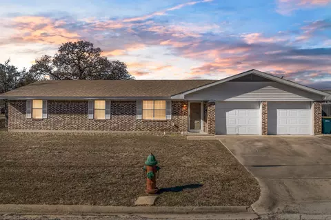 504 Fennimore St, Gatesville, TX 76528