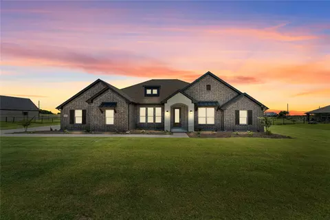 1533 Emilia Dr, Farmersville, TX 75442