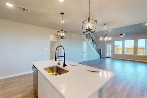 Kitchen - 5000 Greenbrook Rd, Argyle, TX 76226 photo 3 of 5
