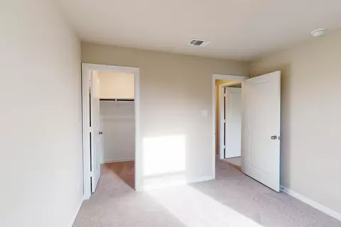 Bedroom - 5000 Greenbrook Rd, Argyle, TX 76226 photo 5 of 8