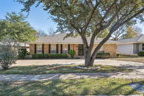 6814 Kingsbury Dr, Dallas, TX 75231