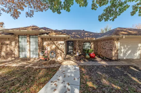 1127 Prairie Wind Blvd, Stephenville, TX 76401