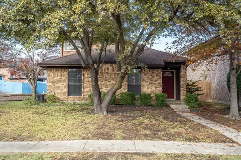 1721 San Francisco St, Carrollton, TX 75007