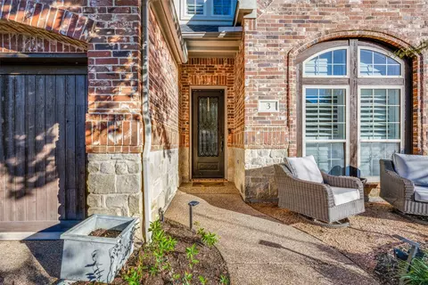 3 Jamie Ct, Trophy Club, TX 76262
