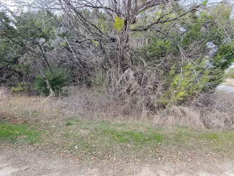5501 Lone Star Cir, Granbury, TX 76048