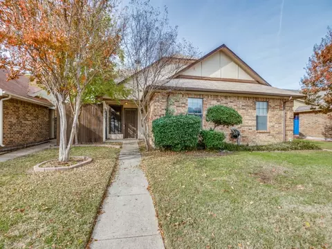 2913 Northrope St, Euless, TX 76039