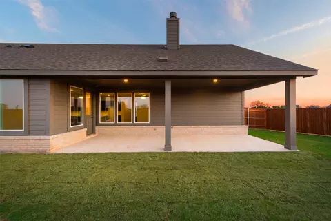 1229 Comal Ln, Springtown, TX 76082 photo 23