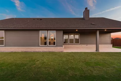 1229 Comal Ln, Springtown, TX 76082 photo 22