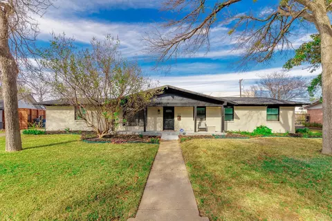 3635 Weeburn Dr, Dallas, TX 75229