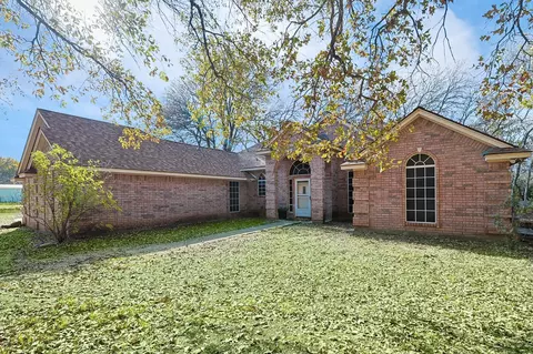1405 N Melba Doyle Park Rd, Decatur, TX 76234