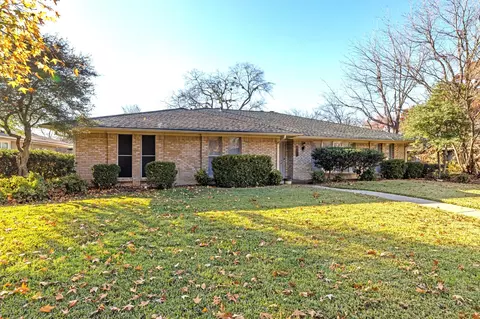2724 Grandview Dr, Plano, TX 75075