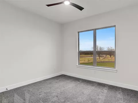Bedroom - 7604 Cr- 1052, Celeste, TX 75423 photo 5 of 7